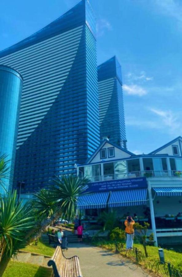 Apartments Orbi City Sea View Batumi Luaran gambar